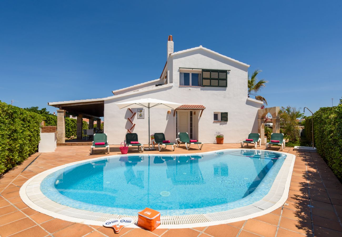 Villa en Cap d´Artruix - Villa privada en Cap d'artrutx con piscina privada,Wifi gratis, AC en habitación principal