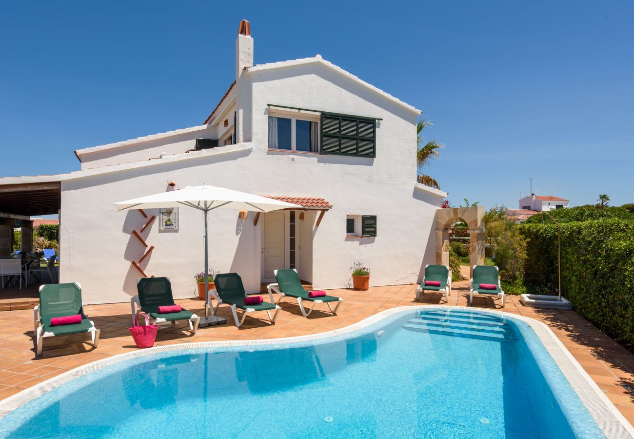 Villa en Cap d´Artruix - Villa privada en Cap d'artrutx con piscina privada,Wifi gratis, AC en habitación principal
