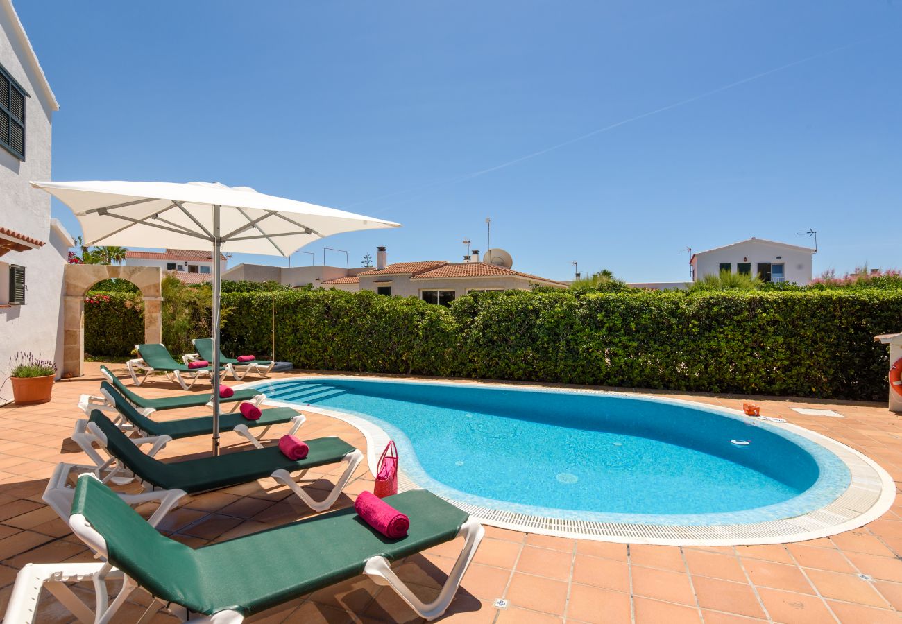 Villa en Cap d´Artruix - Villa privada en Cap d'artrutx con piscina privada,Wifi gratis, AC en habitación principal