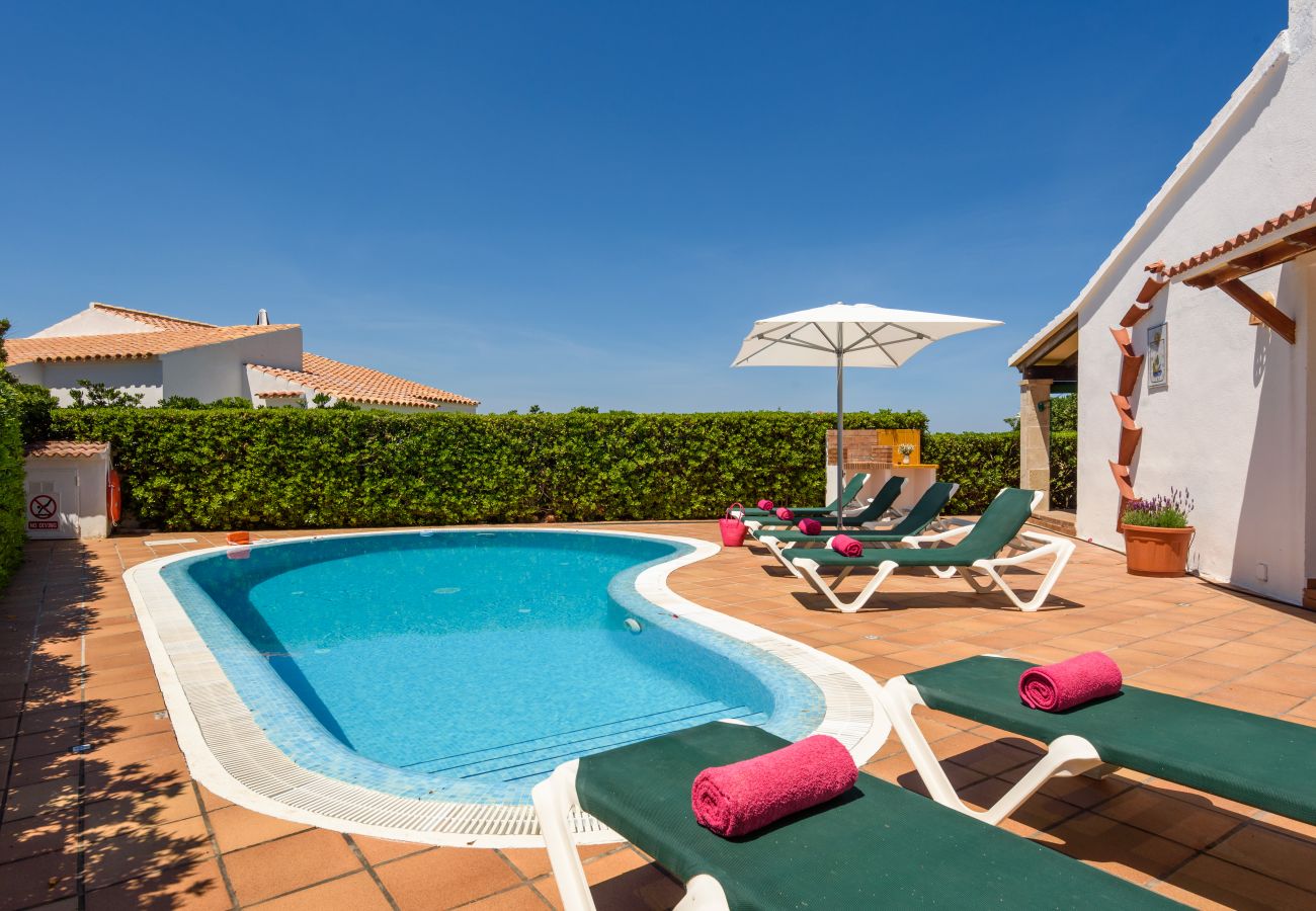 Villa en Cap d´Artruix - Villa privada en Cap d'artrutx con piscina privada,Wifi gratis, AC en habitación principal