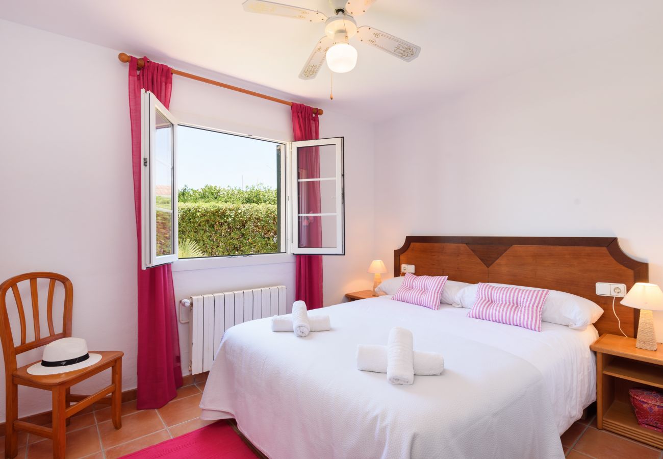 Villa en Cap d´Artruix - Villa privada en Cap d'artrutx con piscina privada,Wifi gratis, AC en habitación principal