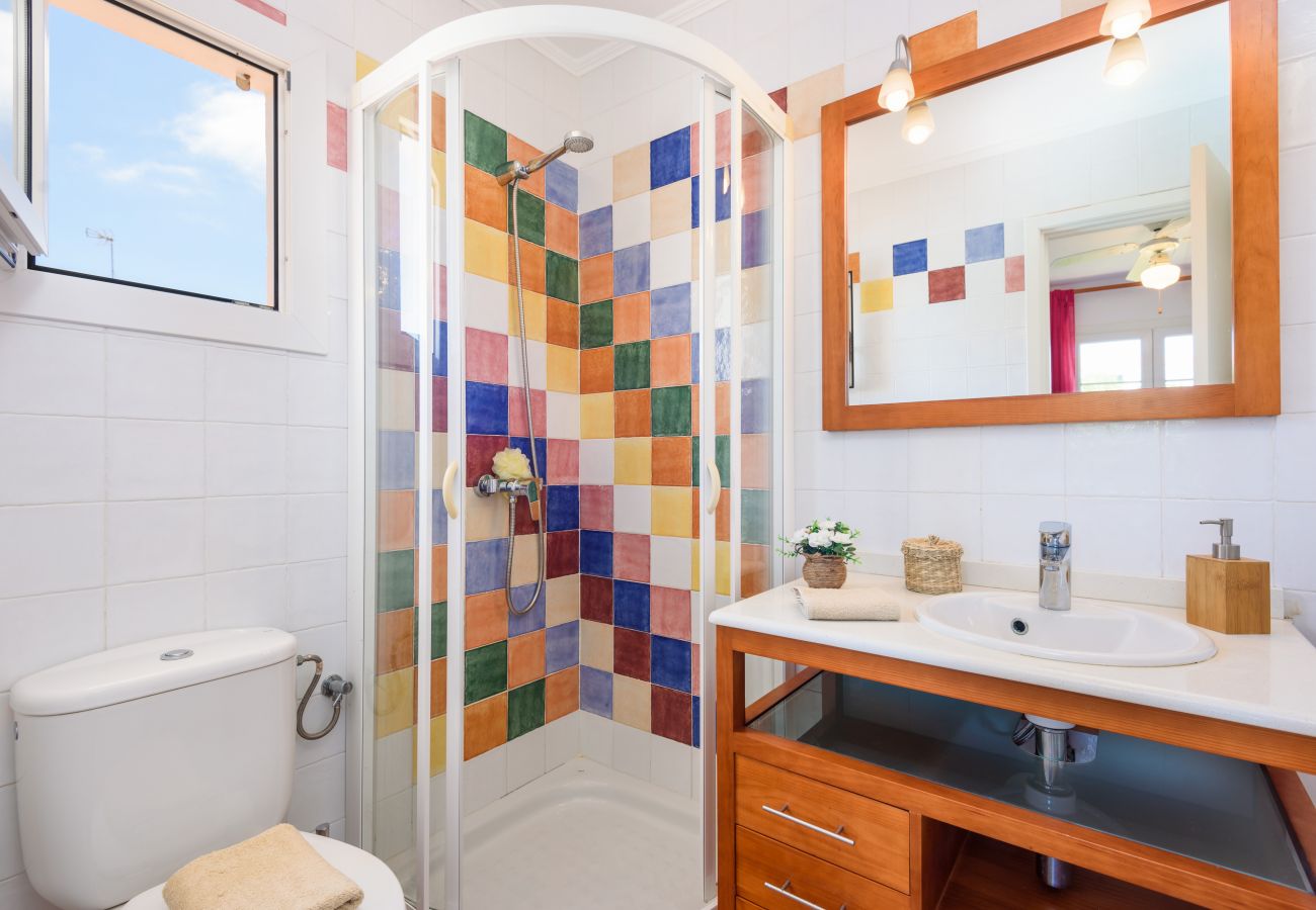 Villa en Cap d´Artruix - Villa privada en Cap d'artrutx con piscina privada,Wifi gratis, AC en habitación principal