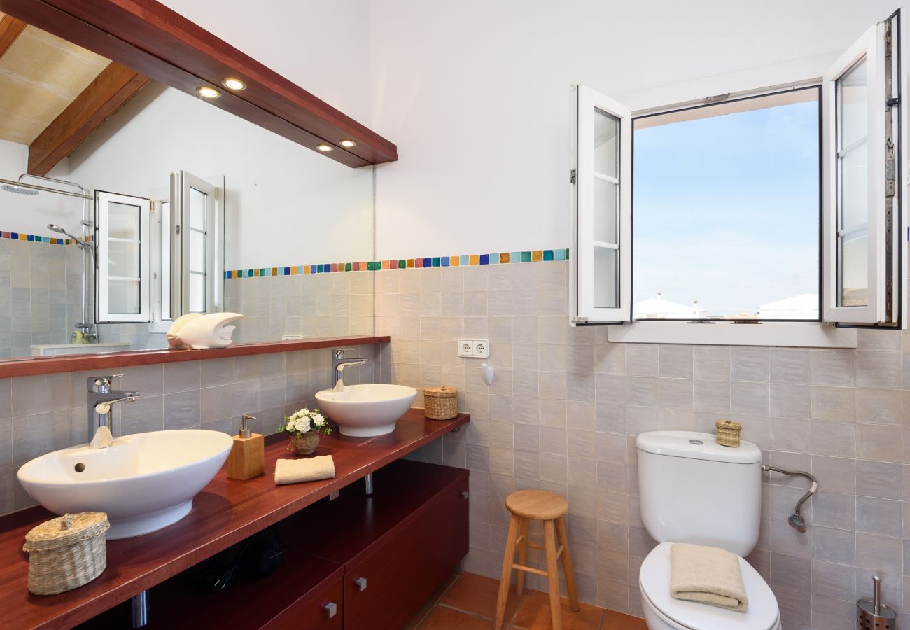 Villa en Cap d´Artruix - Villa privada en Cap d'artrutx con piscina privada,Wifi gratis, AC en habitación principal