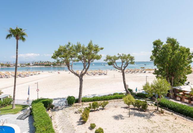 Apartamento en Port d´Alcudia - Nuevo apartamento de diseño frente a la Playa de Alcudia, WIFI, AA, Netflix, ... Apartamento en Port d´Alcudia - Nuevo apartamento de diseño frente a la Playa de Alcudia, WIFI, AA, Netflix, ...