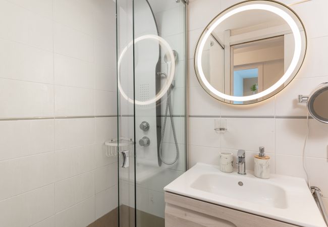 Apartamento en Port d´Alcudia - Nuevo apartamento de diseño frente a la Playa de Alcudia, WIFI, AA, Netflix, ... Apartamento en Port d´Alcudia - Nuevo apartamento de diseño frente a la Playa de Alcudia, WIFI, AA, Netflix, ...