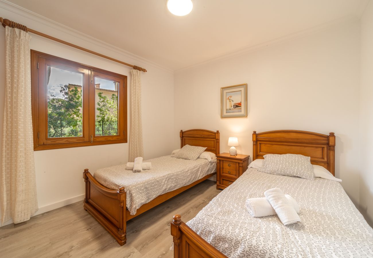 Villa en Playa de Muro - Villa Natura Park House at Platja de Muro by BeBreeze