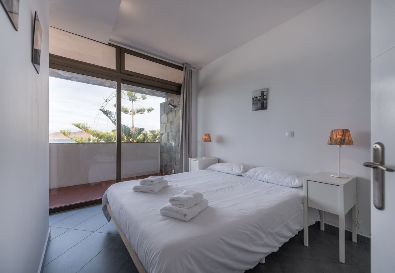 Casa en Las Palmas de Gran Canaria - Vista Dorada al mar balcón-Wifi By Canariasgetaway
