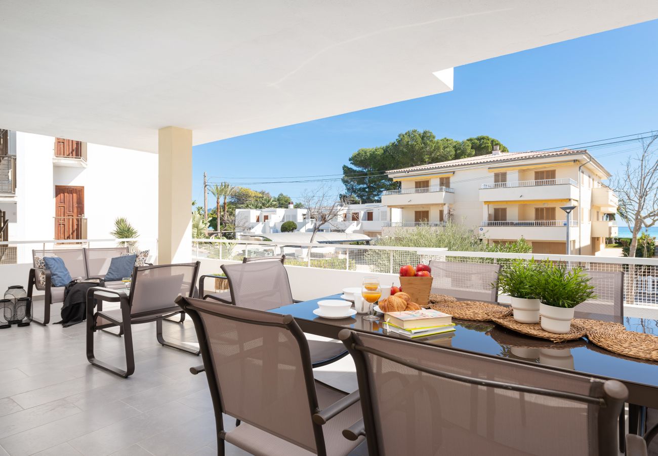 Apartamento en Alcúdia - Apartment Concha at the beach by BeBreeze
