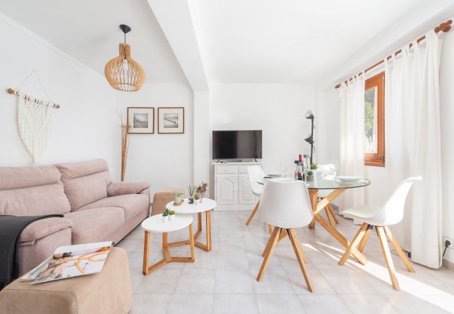 Apartamento en Cala Sant Vicenç - Apartamento Can Marce en Sant Vicenç Apartamento en Cala Sant Vicenç - Apartamento Can Marce en Sant Vicenç