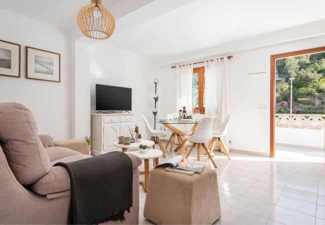 Apartamento en Cala Sant Vicenç - Apartamento Can Marce en Sant Vicenç Apartamento en Cala Sant Vicenç - Apartamento Can Marce en Sant Vicenç