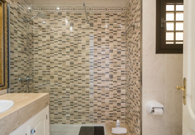 Casa en Las Palmas de Gran Canaria - Awesome beachfront terrace By CanariasGetaway   Casa en Las Palmas de Gran Canaria - Awesome beachfront terrace By CanariasGetaway