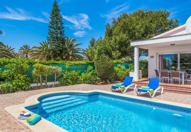 Villa en Cala´n Blanes - Menorca Velasco Villa en Cala´n Blanes - Menorca Velasco