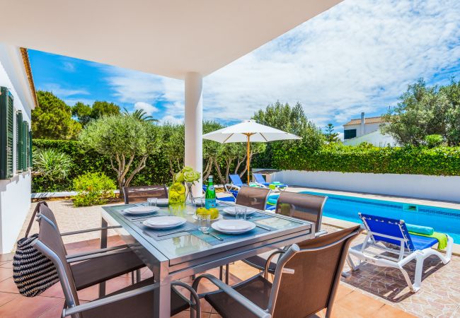 Villa en Cala´n Blanes - Menorca Velasco Villa en Cala´n Blanes - Menorca Velasco