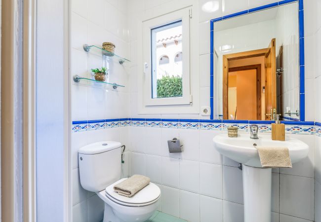 Villa en Cala´n Blanes - Menorca Velasco Villa en Cala´n Blanes - Menorca Velasco