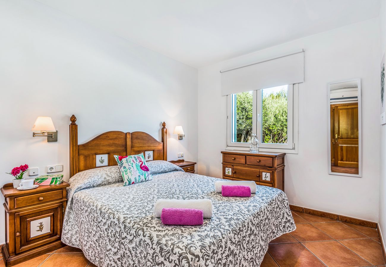Villa en Cala´n Blanes - Menorca Velasco Villa en Cala´n Blanes - Menorca Velasco