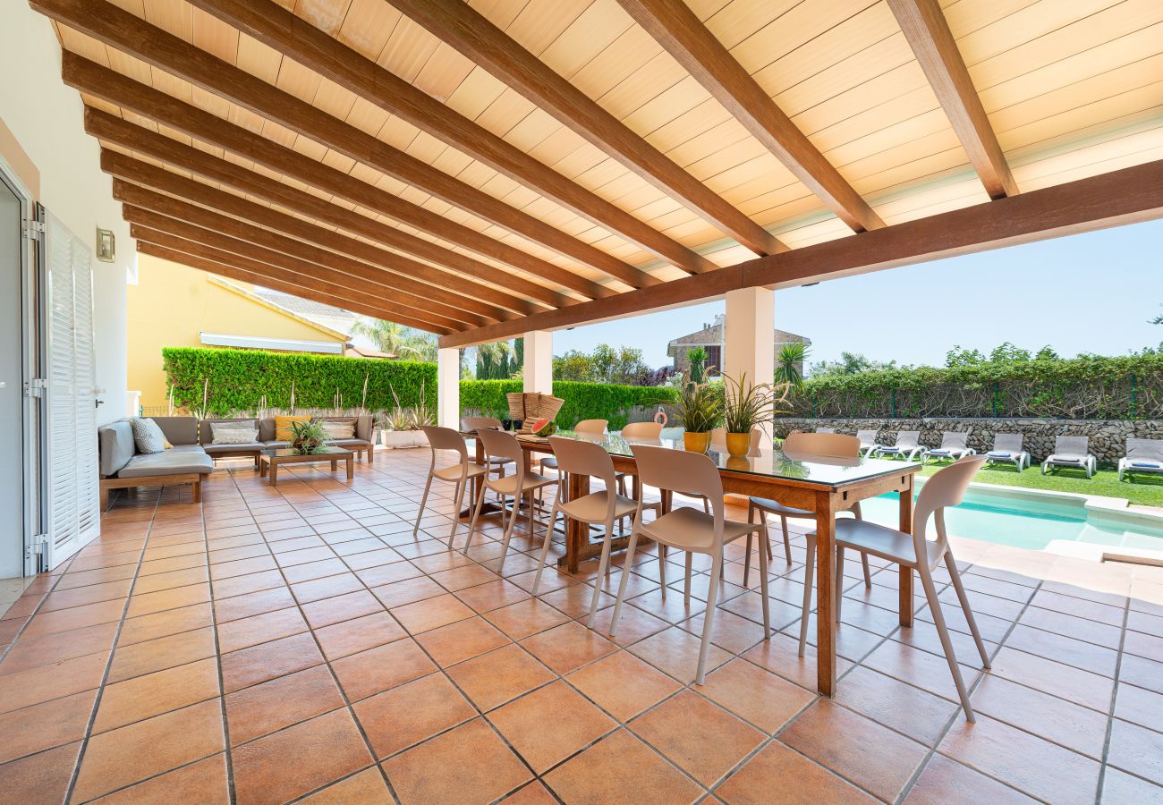 Villa en Alcúdia - Joana Barcares