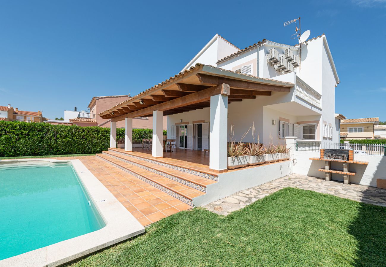Villa en Alcúdia - Joana Barcares