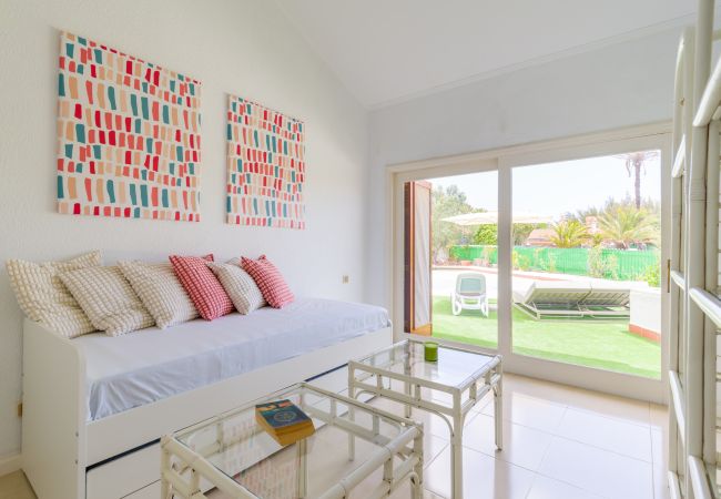Chalet en San Bartolomé de Tirajana - Casa Gran Canaria - Piscina Privada climatizada y sala juegos Chalet en San Bartolomé de Tirajana - Casa Gran Canaria - Piscina Privada climatizada y sala juegos