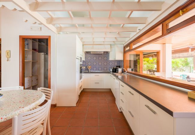Chalet en San Bartolomé de Tirajana - Casa Gran Canaria - Piscina Privada climatizada y sala juegos Chalet en San Bartolomé de Tirajana - Casa Gran Canaria - Piscina Privada climatizada y sala juegos