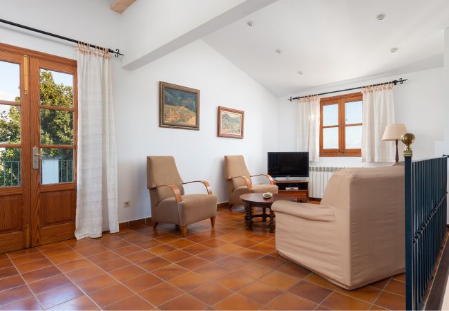 Villa en Llubi - Can Rafelino Villa en Llubi - Can Rafelino