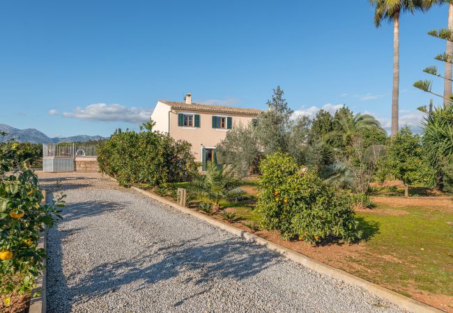 Villa en Llubi - Can Rafelino Villa en Llubi - Can Rafelino