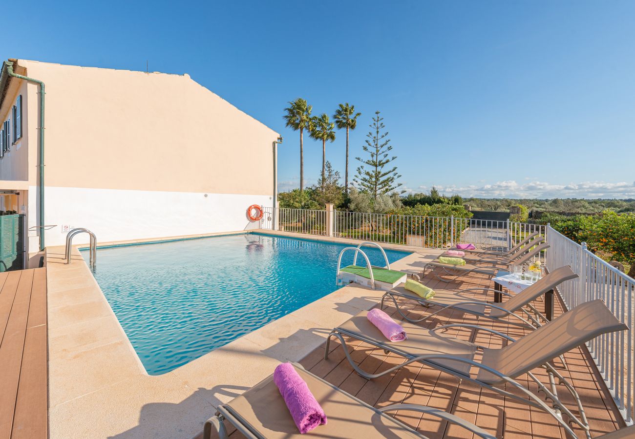 Villa en Llubi - Can Rafelino Villa en Llubi - Can Rafelino