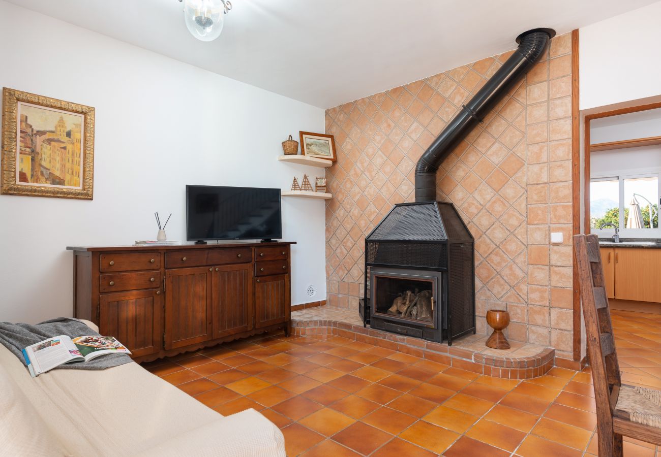 Villa en Llubi - Can Rafelino Villa en Llubi - Can Rafelino