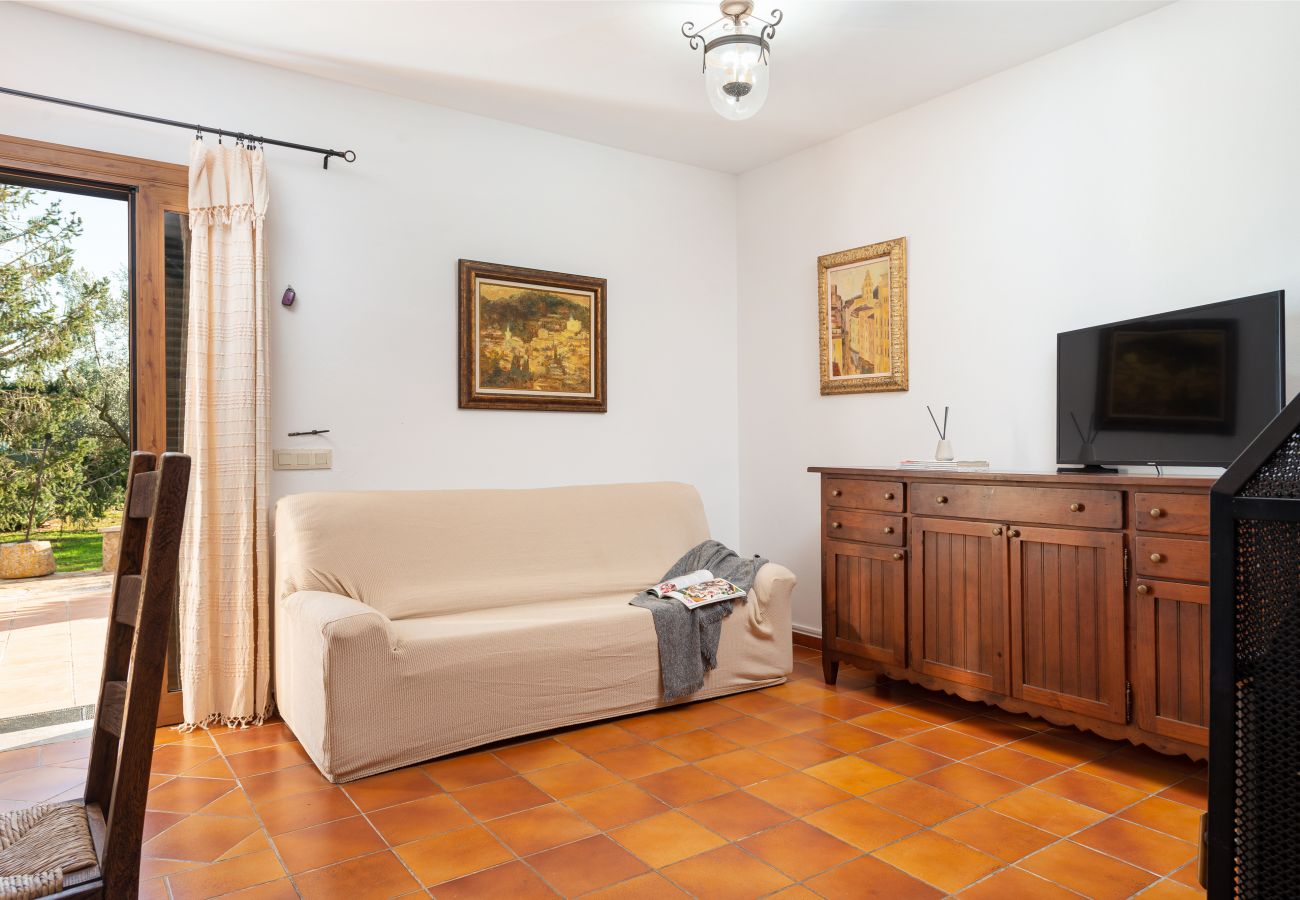 Villa en Llubi - Can Rafelino Villa en Llubi - Can Rafelino