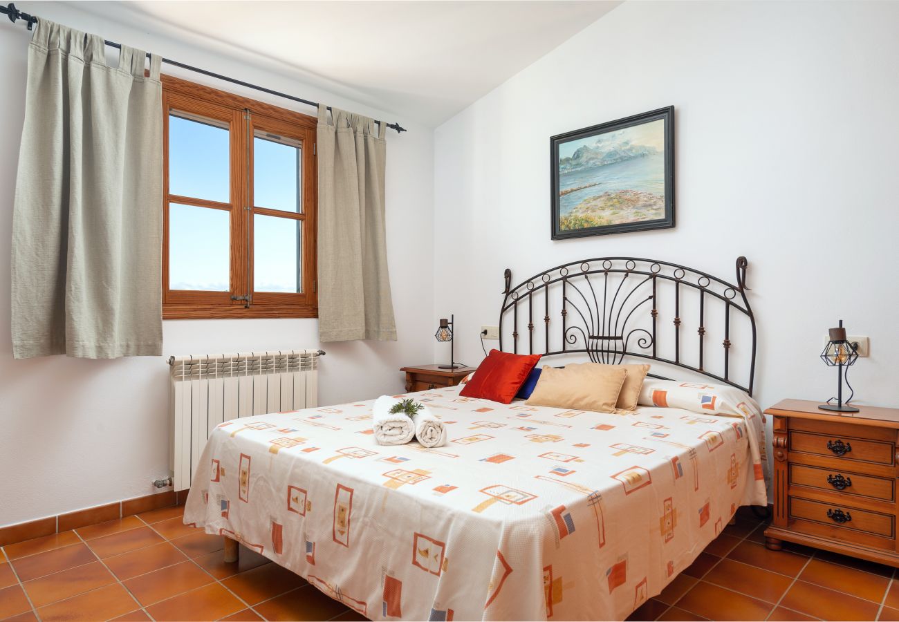 Villa en Llubi - Can Rafelino Villa en Llubi - Can Rafelino