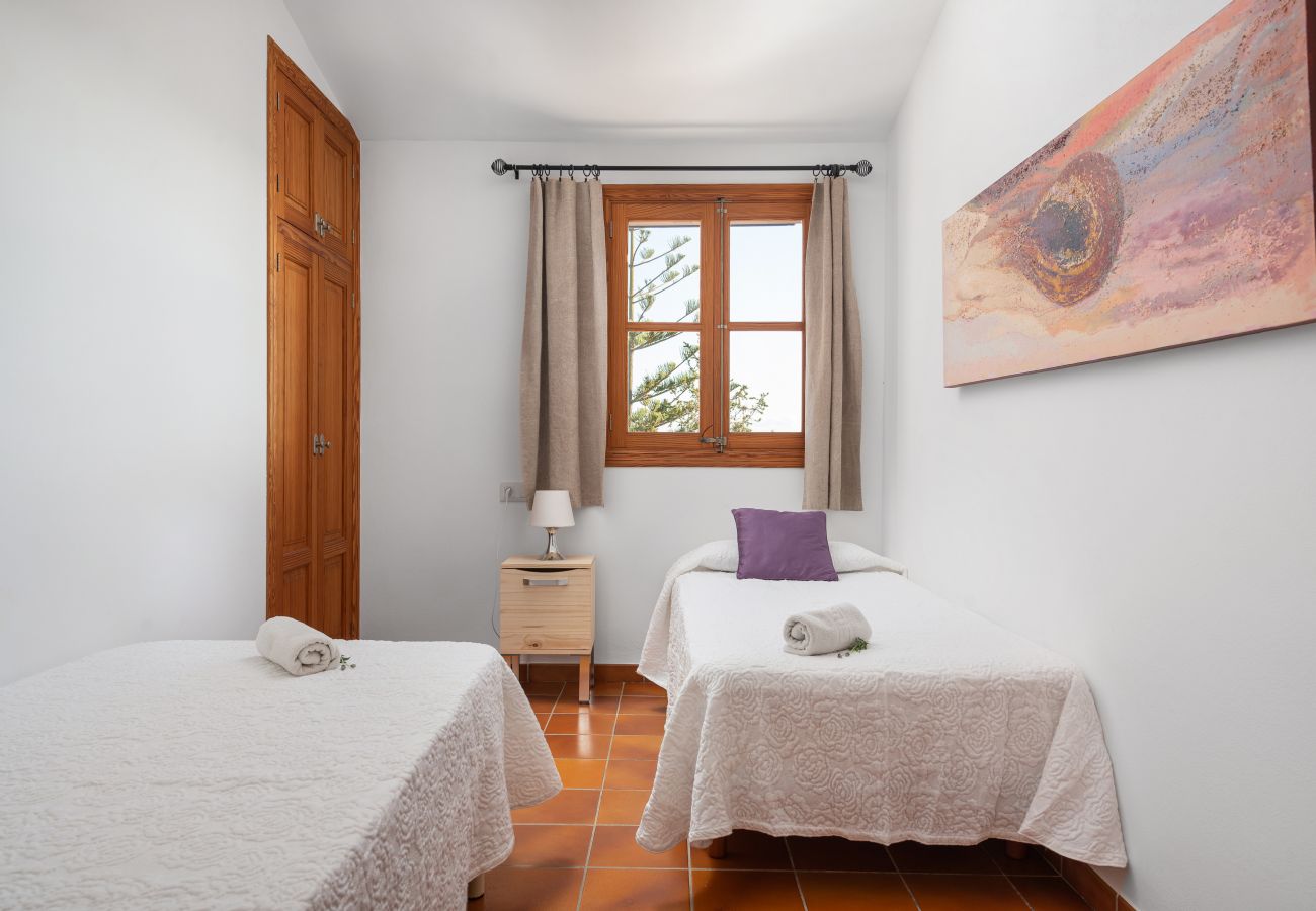 Villa en Llubi - Can Rafelino Villa en Llubi - Can Rafelino