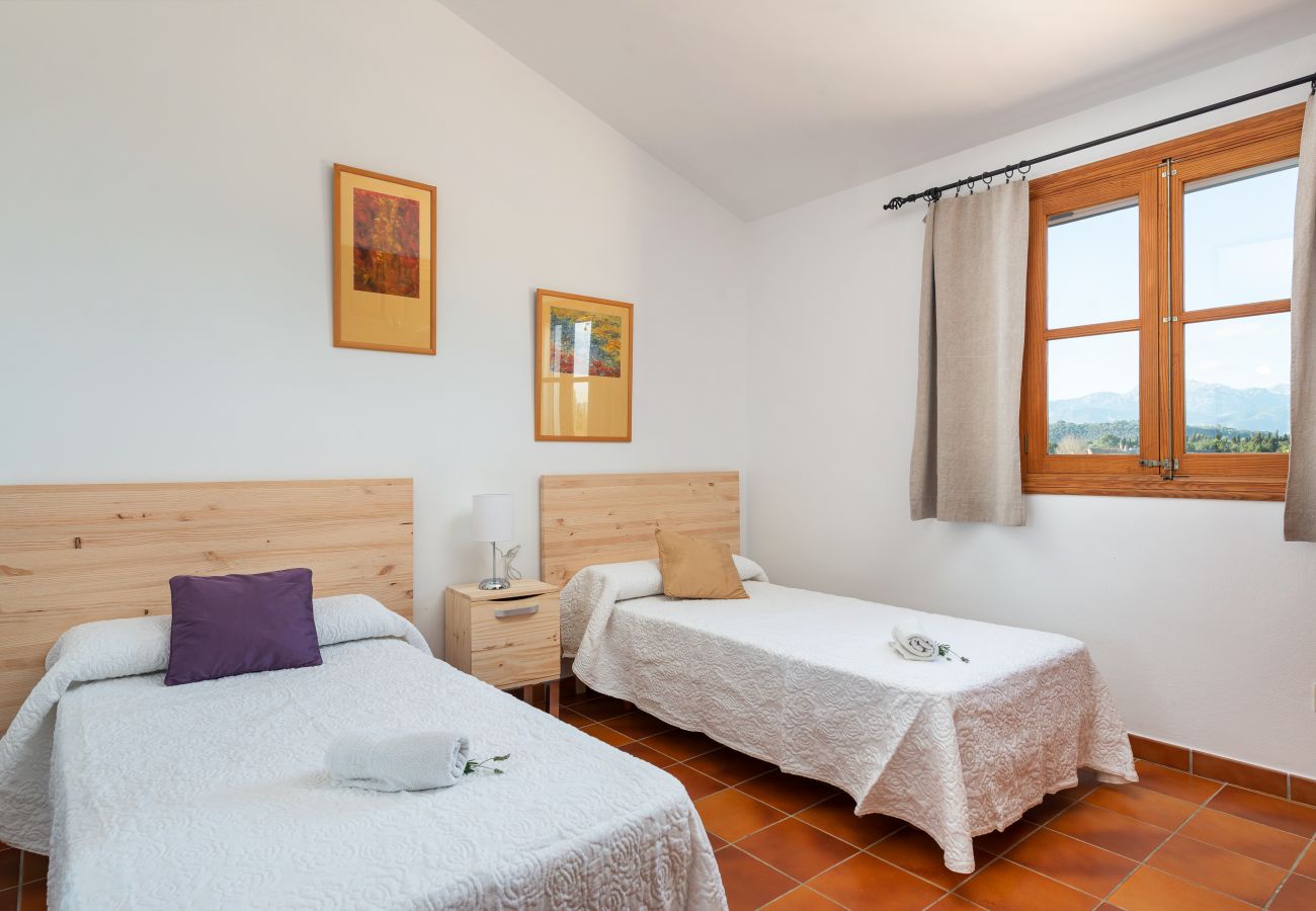 Villa en Llubi - Can Rafelino Villa en Llubi - Can Rafelino