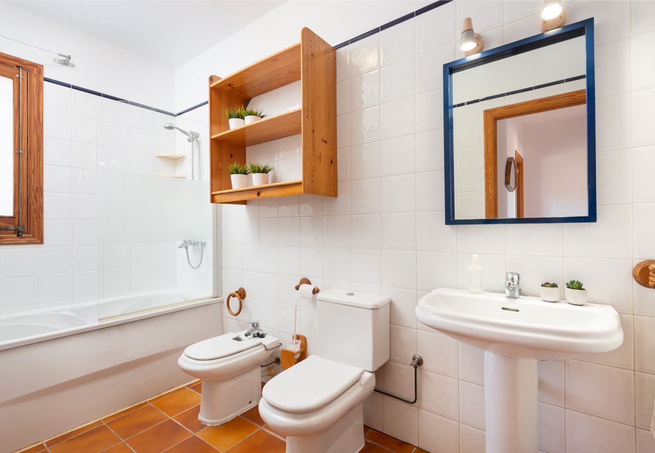 Villa en Llubi - Can Rafelino Villa en Llubi - Can Rafelino