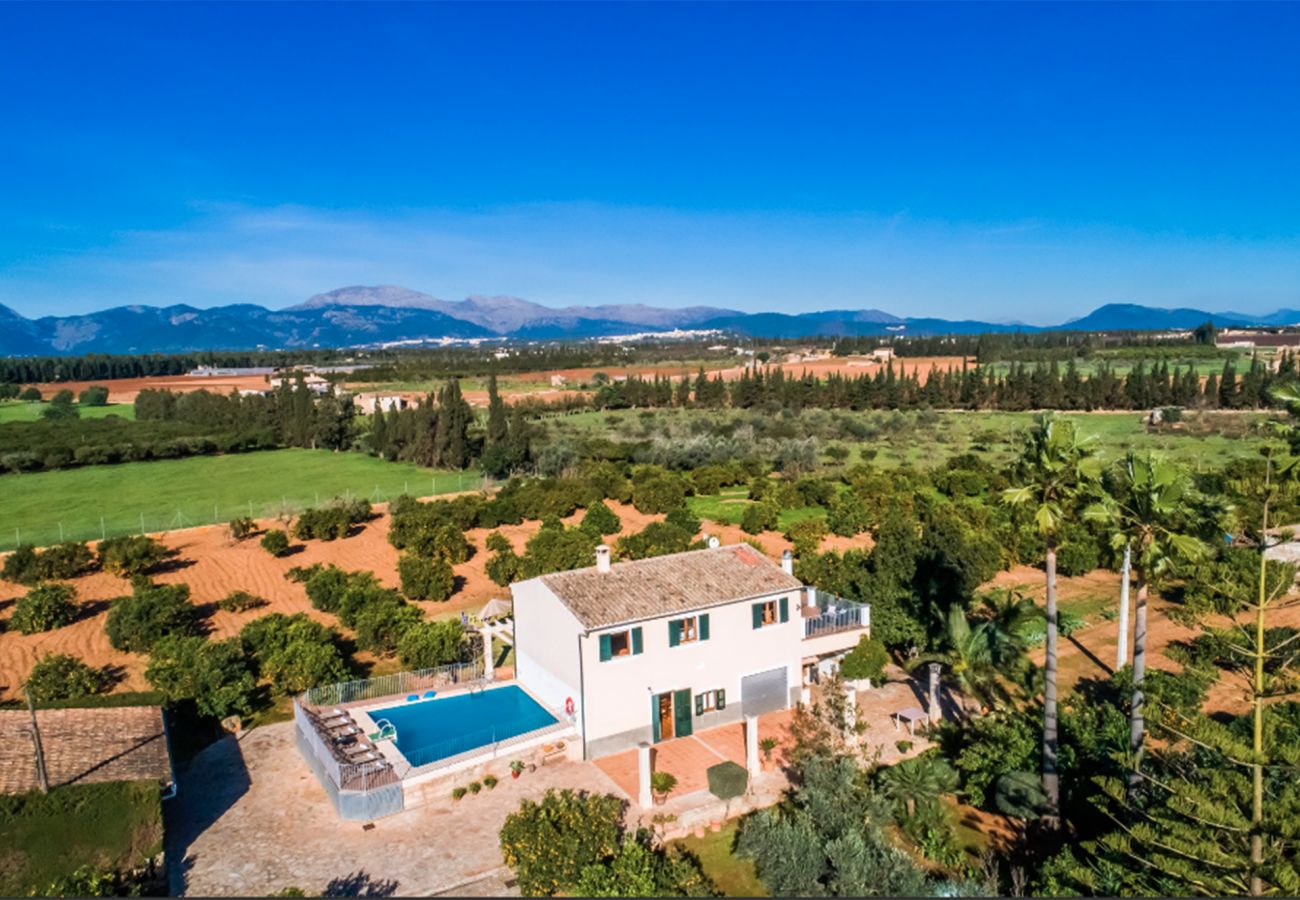 Villa en Llubi - Can Rafelino Villa en Llubi - Can Rafelino