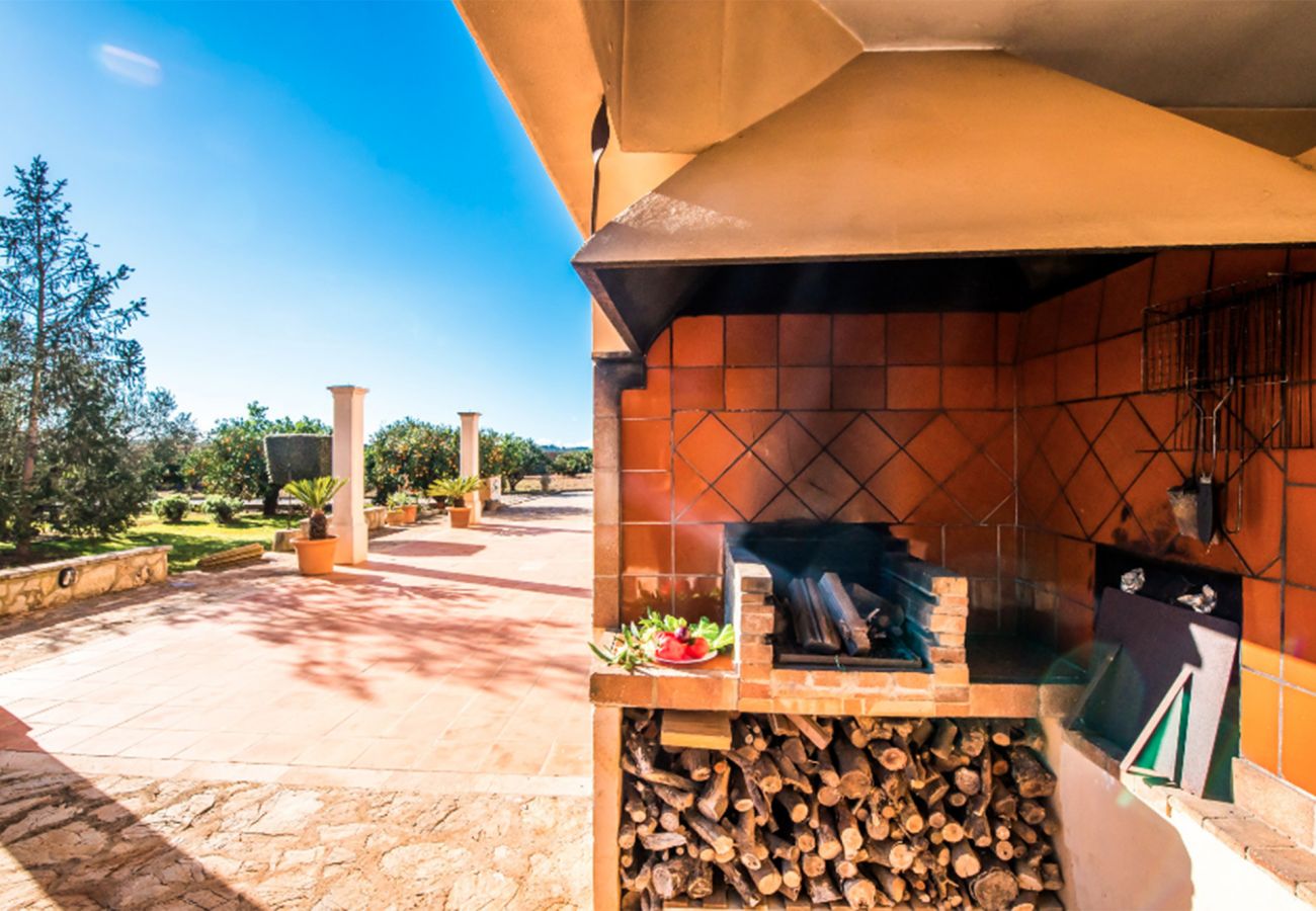 Villa en Llubi - Can Rafelino Villa en Llubi - Can Rafelino