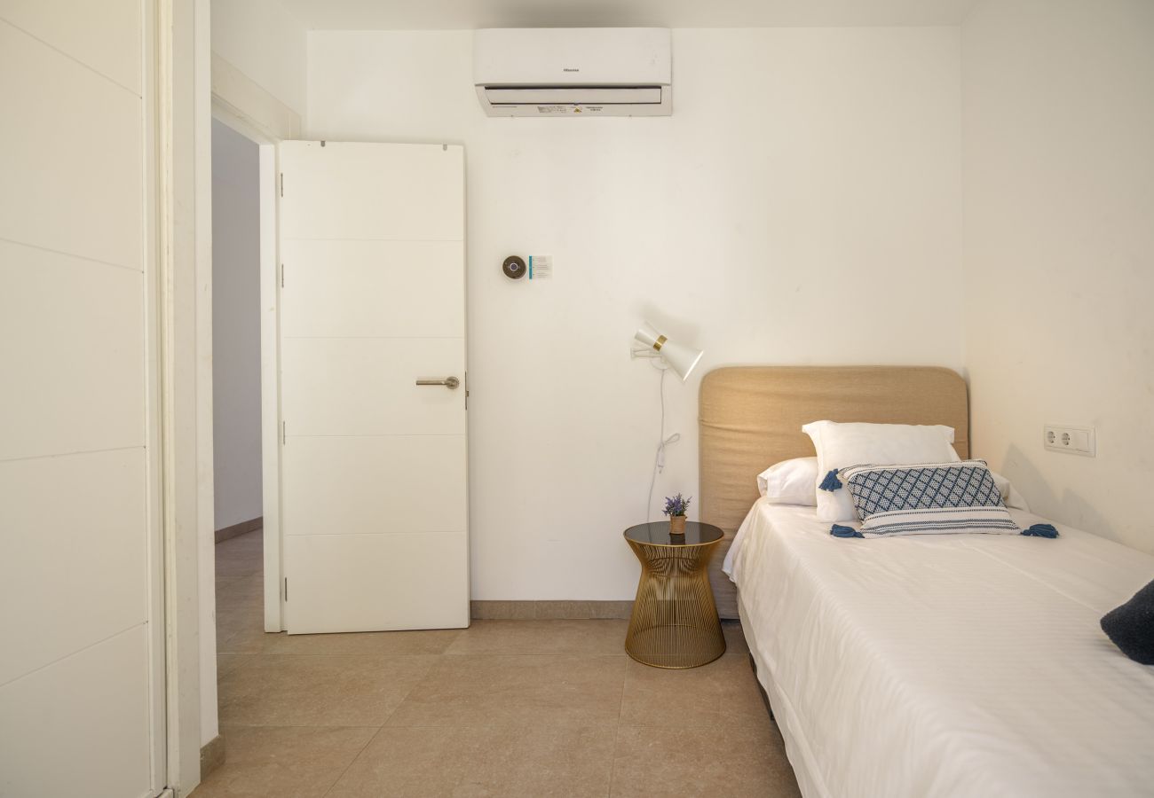 Apartamento en Cala Sant Vicenç - Apartment Mirador Blue K by BeBreeze
