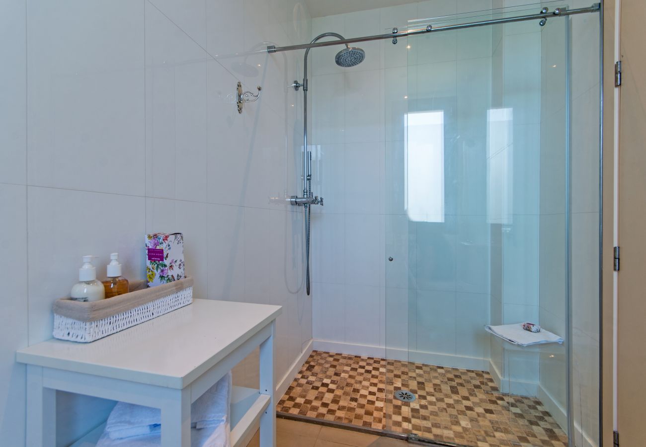 Villa en Alcúdia - Villa Barcares Gran para 16 by BeBreeze