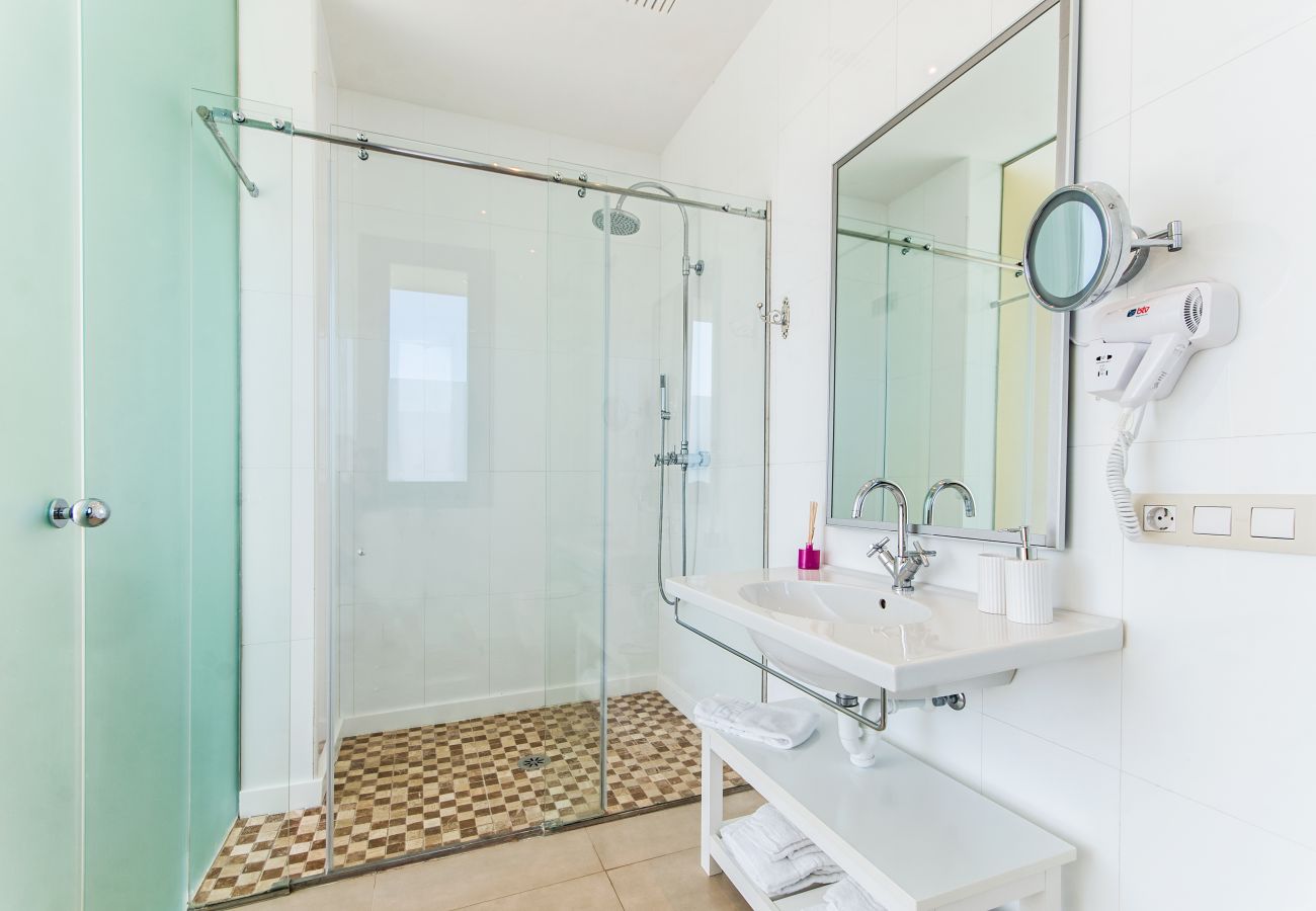 Villa en Alcúdia - Villa Barcares Gran para 16 by BeBreeze