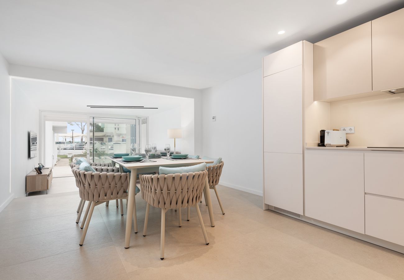 Apartamento en Alcúdia - Apartment Oiza Garden NEW at the beach (Bahía Blanca) by BeBreeze