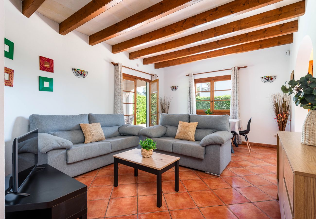 Villa in Cala Blanca - Perfect Villa! Private pool, BBQ, Air conditioning, Wifi !!!!