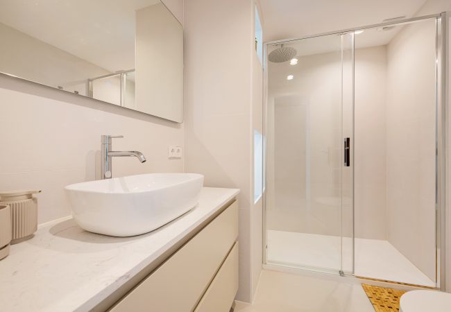Ferienwohnung in Port d´Alcudia - New designer apartment in front of Alcudia Beach, WIFI, AA, Netflix, ... Ferienwohnung in Port d´Alcudia - New designer apartment in front of Alcudia Beach, WIFI, AA, Netflix, ...
