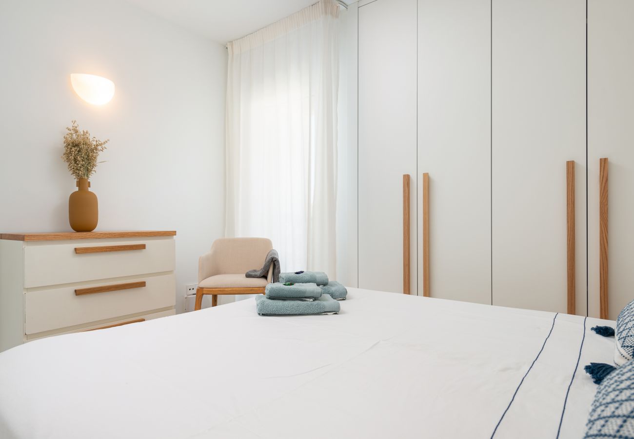 Ferienwohnung in Port d´Alcudia - Blue View, New designer apartment in front of Alcudia Beach, WIFI, AA, Netflix, ... by BeBreeze