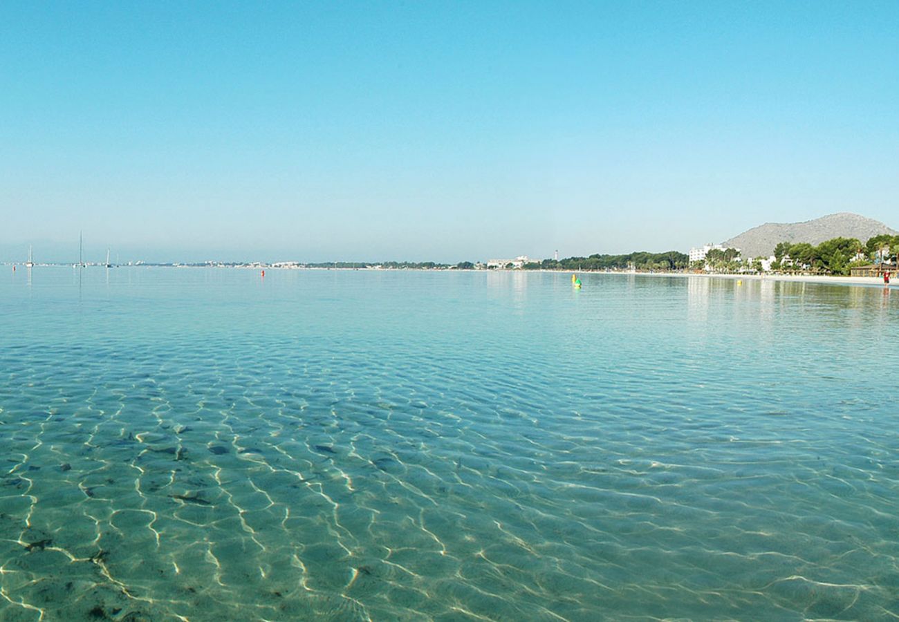 Ferienwohnung in Port d´Alcudia - Blue View, New designer apartment in front of Alcudia Beach, WIFI, AA, Netflix, ... by BeBreeze