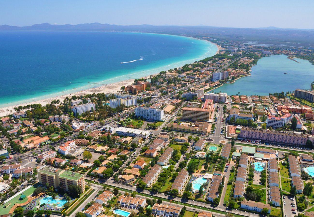Ferienwohnung in Alcudia - Apartment Arcoiris with sea views by BeBreeze