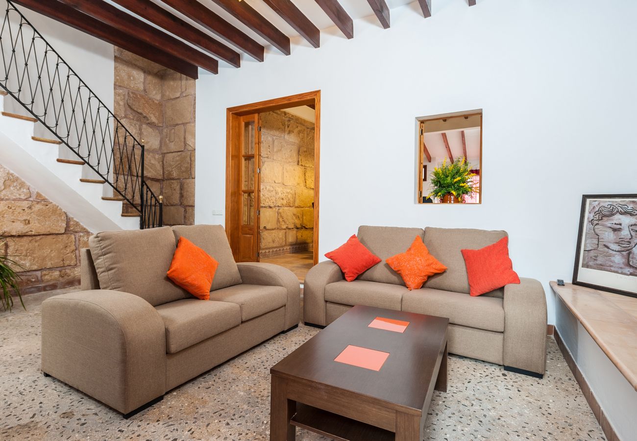 Ferienhaus in Alcudia - Casa con piscina Ca Na Blanca by BeBreeze
