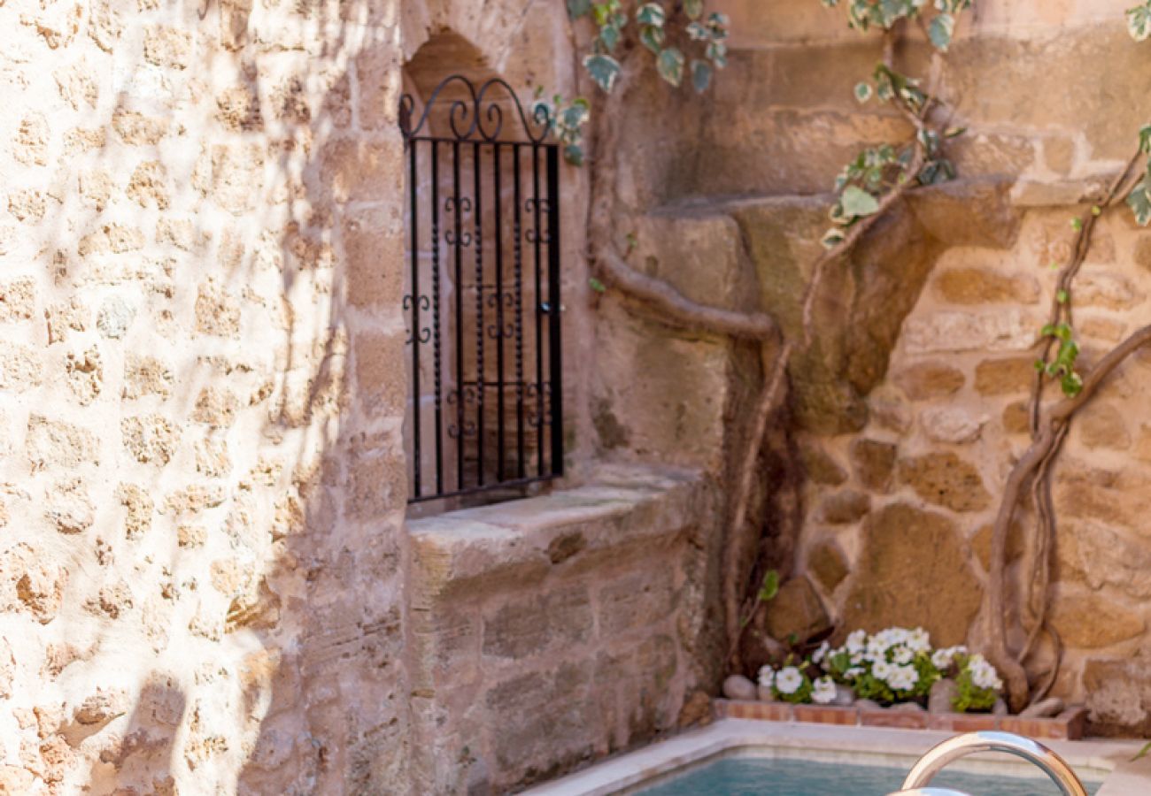 Ferienhaus in Alcudia - Casa con piscina Ca Na Blanca by BeBreeze