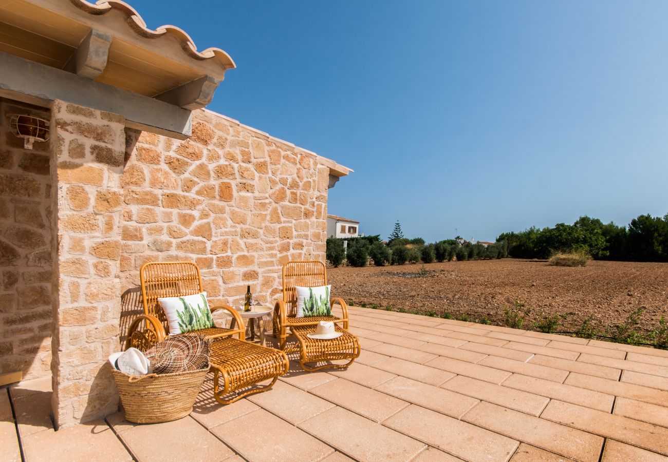 Villa in Alcudia - Villa Barcares Gran für 10 by BeBreeze