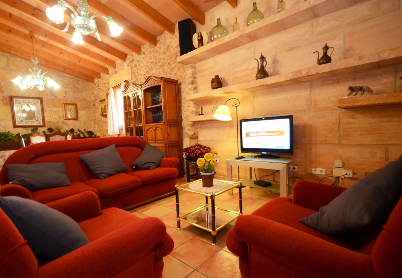 Villa in Inca - Villa Can Rovell in Inca by BeBreeze