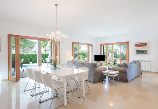 Villa in Alcudia - Villa Es Bell Lloc Villa in Alcudia - Villa Es Bell Lloc
