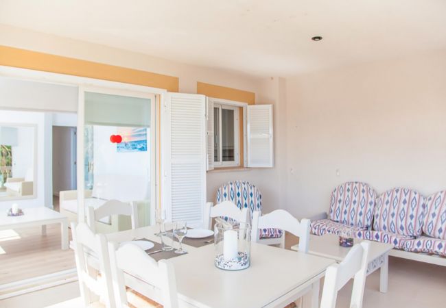 Ferienwohnung in Alcúdia - Countess Attic 3.3 (Sun of the Bay 3) Ferienwohnung in Alcúdia - Countess Attic 3.3 (Sun of the Bay 3)