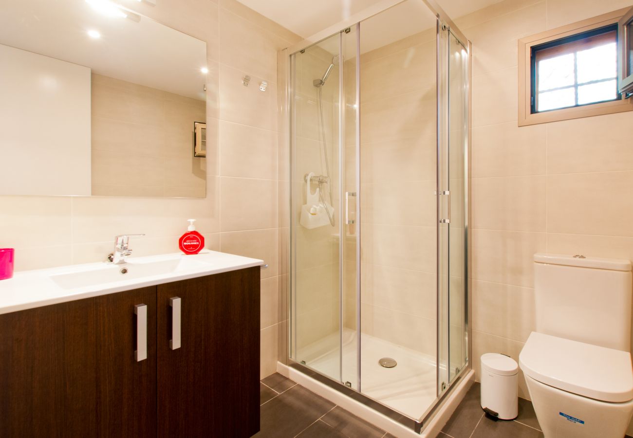Villa in Mancor de la Vall - Villa Mancor Pool and Views by BeBreeze